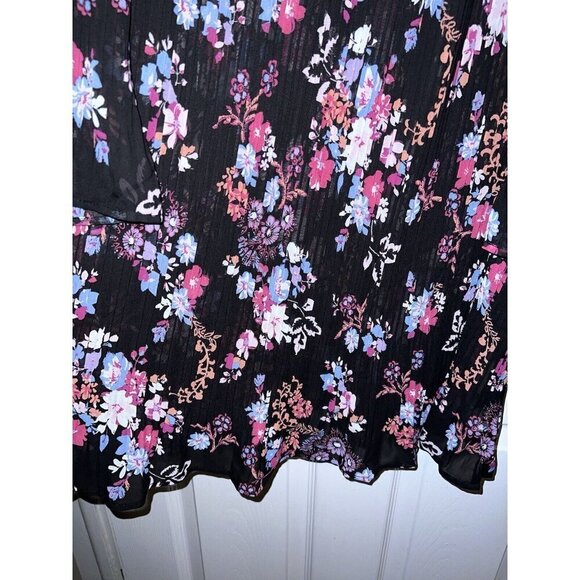 NWOT A WOMAN WITHIN Pleated Floral Beaded Neckline Blouse Plus Size 1X 22/24 - Picture 5 of 11